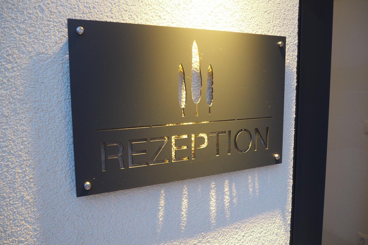 Mattone Aparthotel Lanzenkirchen Bagian luar foto