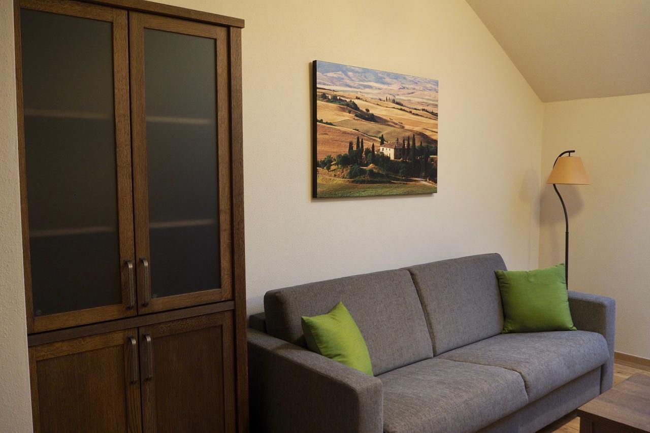 Mattone Aparthotel Lanzenkirchen Bagian luar foto