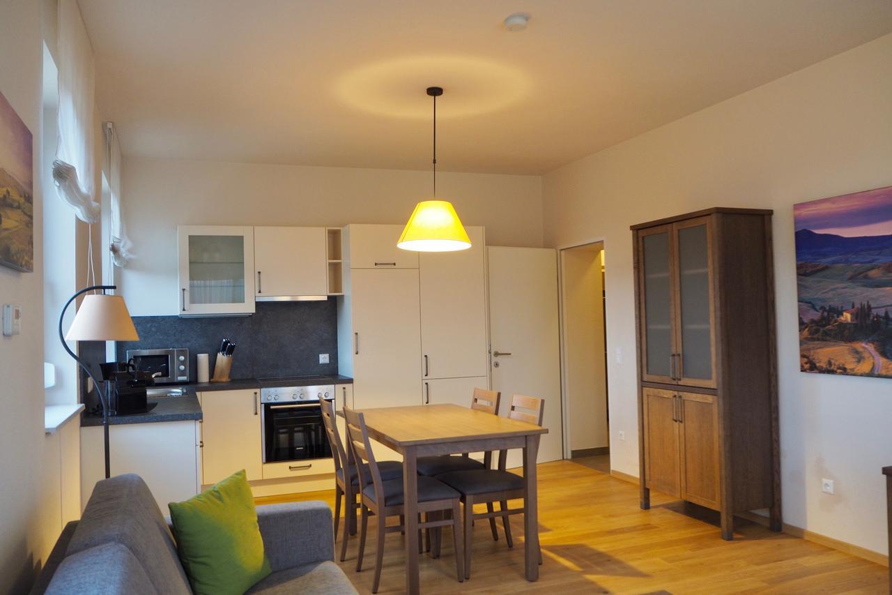 Mattone Aparthotel Lanzenkirchen Bagian luar foto