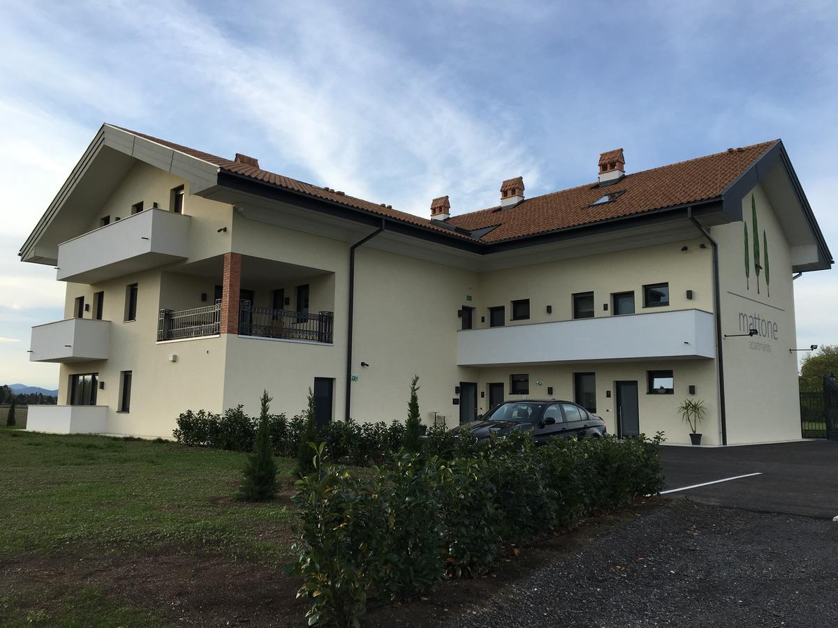 Mattone Aparthotel Lanzenkirchen Bagian luar foto